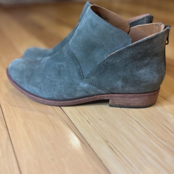 Kork-Ease Ryder Women’s Olive Suede Ankle Boots - Picture 14 of 16